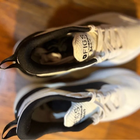 NEW in box FIGS NEW BALANCE 3447 shoes 
Men 4 Woman 5.5 - Picture 6 of 10